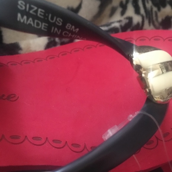 🆕JUICY COUTURE🔺RED SANDALS - Picture 3 of 6